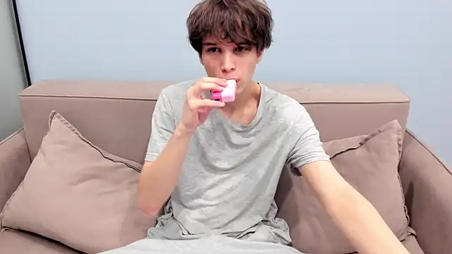 Im Shine Guy online show from 29, 11, 2025