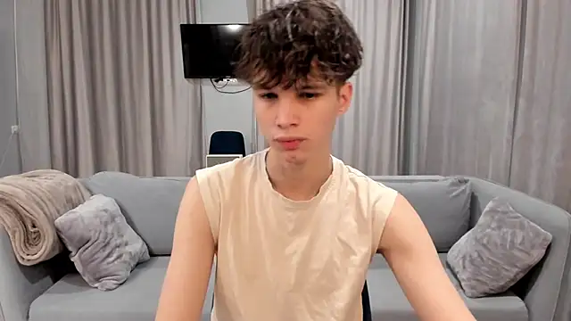 Im Shine Guy online show from 22, 12, 2024