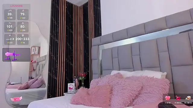 vivianne scott online show from 11, 11, 2025