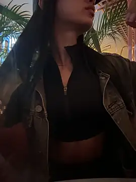 Lolitacooper online show from 7, 10, 2025