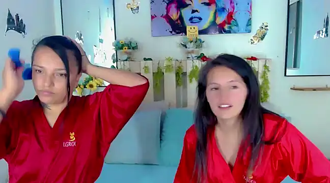 Sharon et Khloe12 online show from 18, 12, 2024