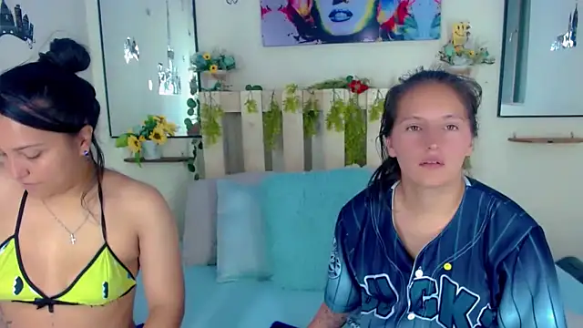 Sharon et Khloe12 online show from 16, 12, 2024