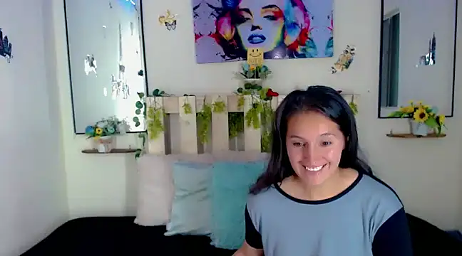 Sharon et Khloe12 online show from 10, 1, 2025