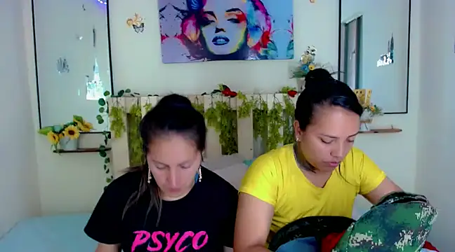 Sharon et Khloe12 online show from 4, 12, 2024