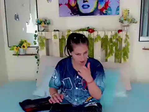 Sharon et Khloe12 online show from 15, 12, 2024