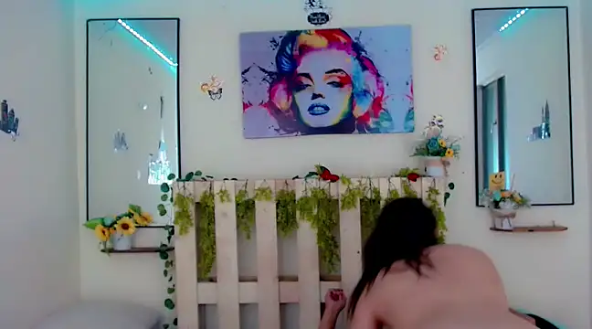 Sharon et Khloe12 online show from 4, 12, 2024