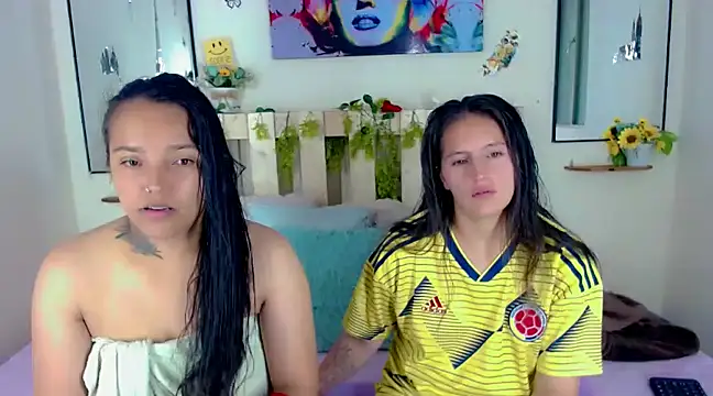 Sharon et Khloe12 online show from 5, 1, 2025