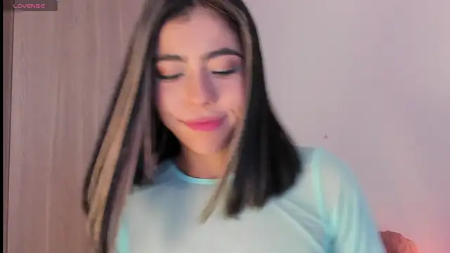 AndreaVelasco online show from 25, 2, 2026