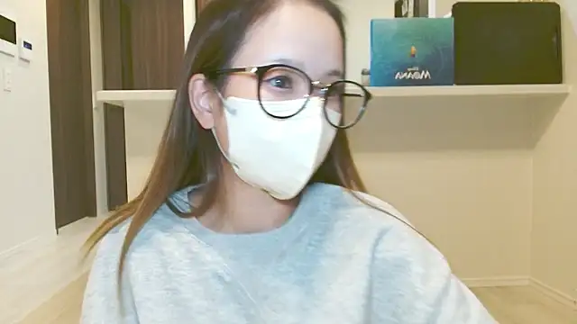  hina chan  online show from 30, 9, 2025