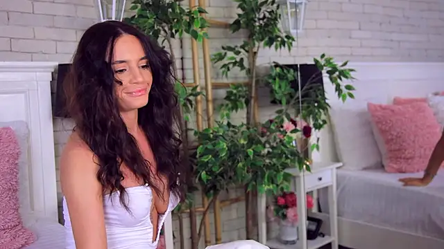 CarlaWhite online show from 24, 2, 2026