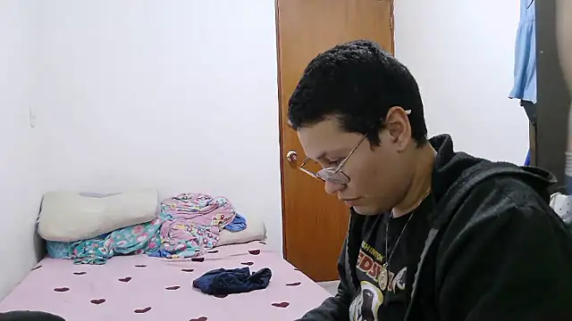 luxandracon23 online show from 12, 1, 2026