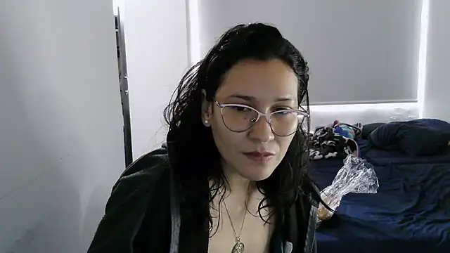 luxandracon23 online show from 9, 10, 2025