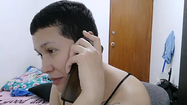 luxandracon23 online show from 5, 1, 2026