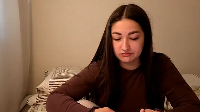 Aria Blisss online show from 6, 5, 2026