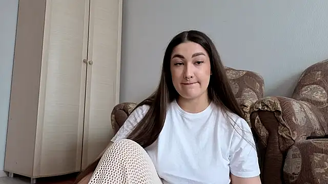 Aria Blisss online show from 5, 3, 2026