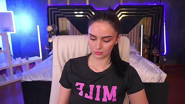 MilashaLovely online show from 17, 10, 2025