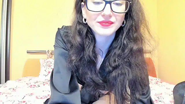 Baby Jewel online show from 19, 12, 2025