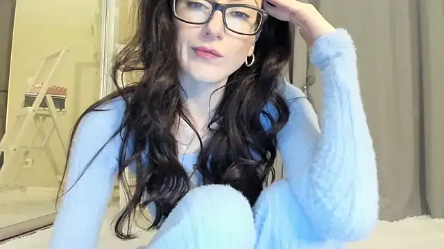 Baby Jewel online show from 26, 10, 2025