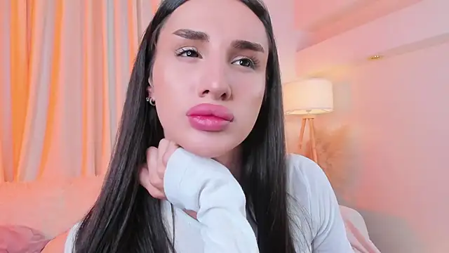 Kim Oberlin  online show from 9, 10, 2025