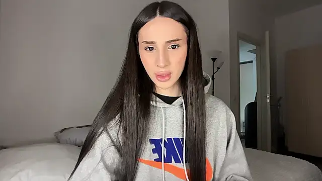 Kim Oberlin  online show from 4, 3, 2026