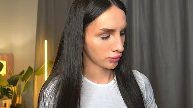 Kim Oberlin  online show from 17, 11, 2025