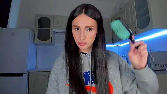 Kim Oberlin  online show from 1, 2, 2026