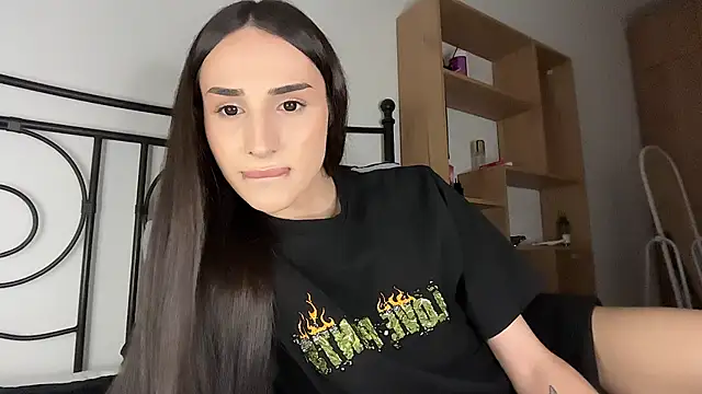 Snapshot of Kim_Oberlin_ chatting on 30, 6, 2026 Kim Oberlin online show from 30, 6, 2026