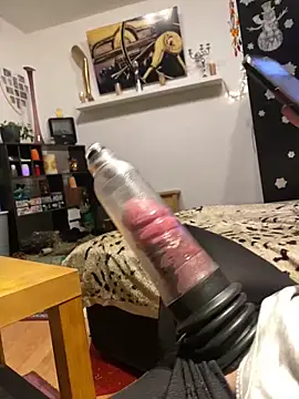 Snapshot of Gilgamesch1704 chatting on 11, 3, 2025 Gilgamesch1704 online show from 11, 3, 2025