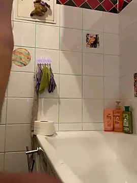 Snapshot of Gilgamesch1704 chatting on 28, 12, 2024 Gilgamesch1704 online show from 28, 12, 2024