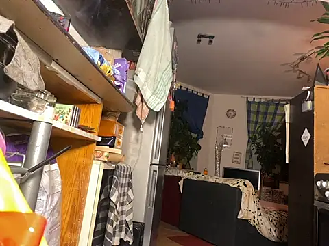 Snapshot of Gilgamesch1704 chatting on 5, 12, 2024 Gilgamesch1704 online show from 5, 12, 2024