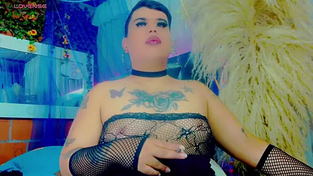 nauthyvalentina online show from 12, 4, 2026