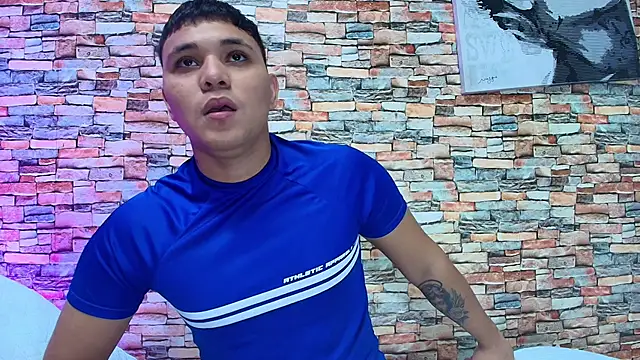 couple lovelyds online show from 31, 1, 2026