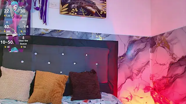 couple lovelyds online show from 4, 4, 2026