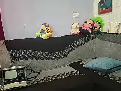 yazforeSolo online show from 12, 9, 2025