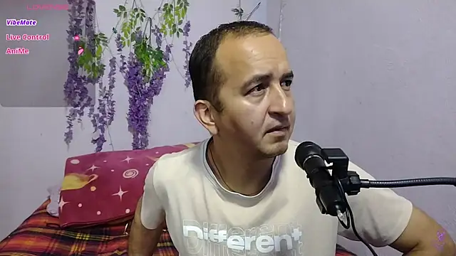 yazforeSolo online show from 26, 9, 2025