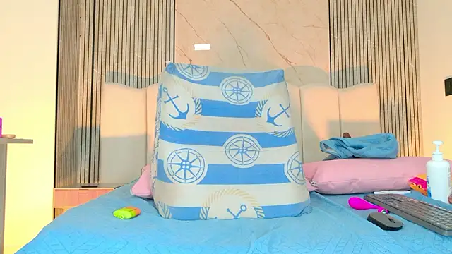 Sofia martiin online show from 16, 3, 2026