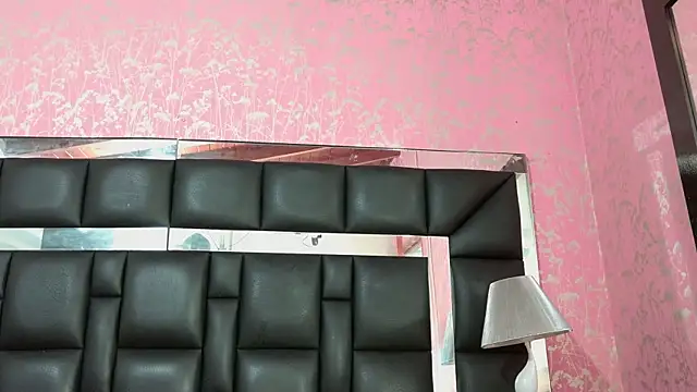 Snapshot of Sofia_martiin chatting on 15, 10, 2025 Sofia martiin online show from 15, 10, 2025