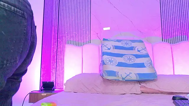 Sofia martiin online show from 25, 2, 2026