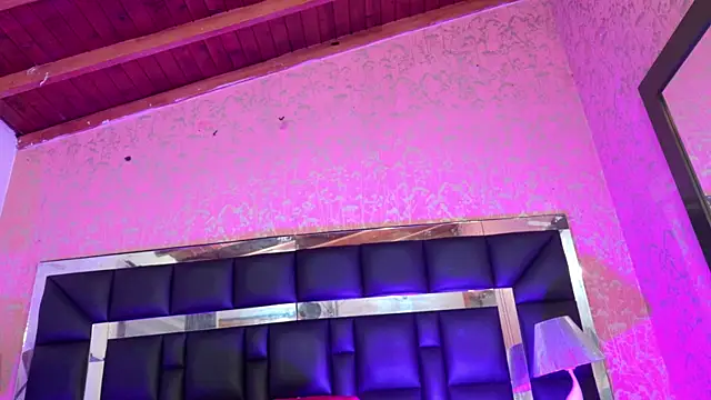 Snapshot of Sofia_martiin chatting on 12, 11, 2025 Sofia martiin online show from 12, 11, 2025