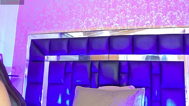 Snapshot of Sofia_martiin chatting on 13, 9, 2025 Sofia martiin online show from 13, 9, 2025