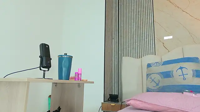 Sofia martiin online show from 23, 3, 2026