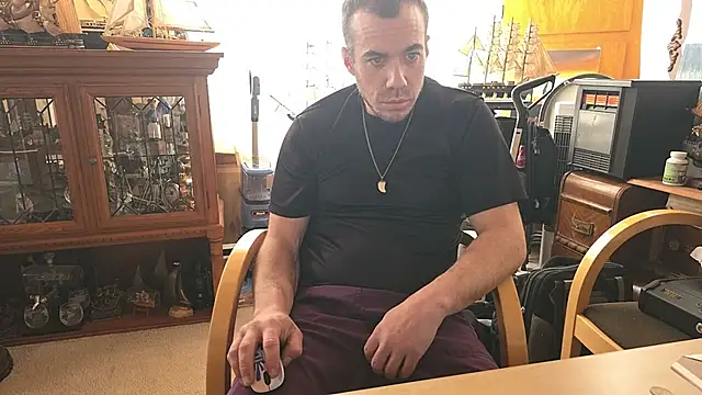 Snapshot of ScubaStevex chatting on 23, 2, 2026 ScubaStevex online show from 23, 2, 2026