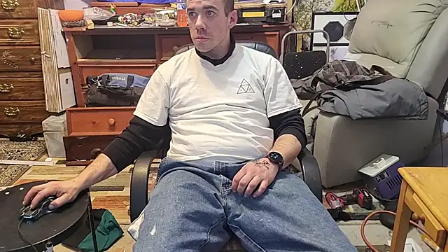 Snapshot of ScubaStevex chatting on 2, 2, 2026 ScubaStevex online show from 2, 2, 2026