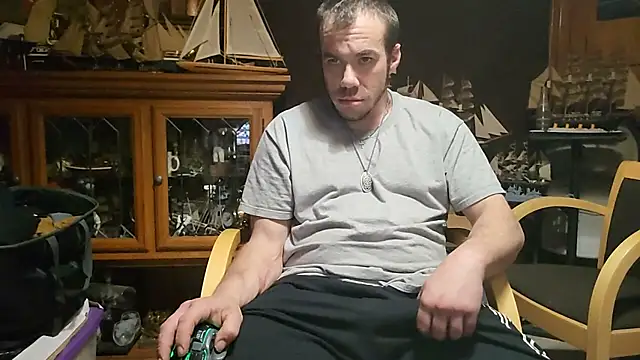 ScubaStevex online show from 8, 3, 2026