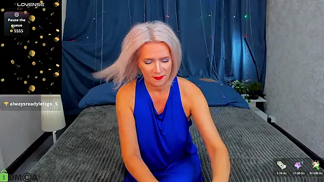 Luna  Lewis online show from 6, 11, 2025