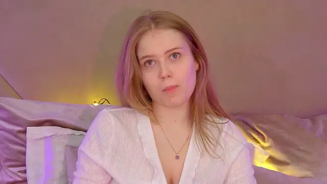 SelinSwarovski online show from 12, 9, 2025