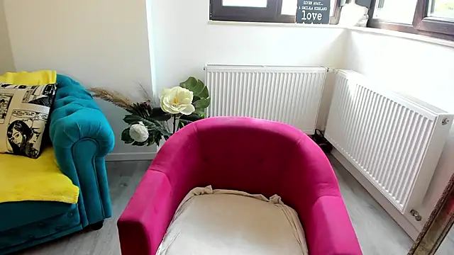 Arya Shinex online show from 11, 9, 2025