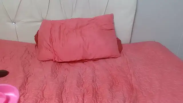 AuntyBigMadam87 online show from 17, 9, 2025