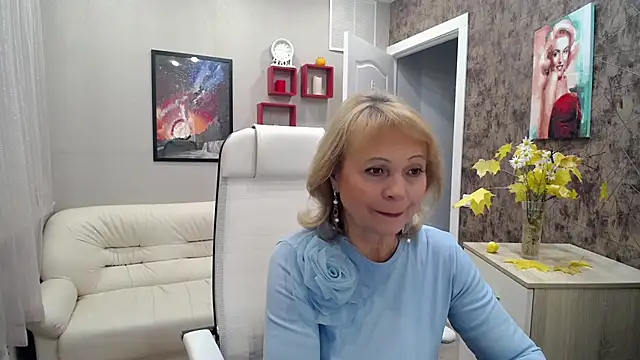 Milla Cutie18 online show from 7, 10, 2025