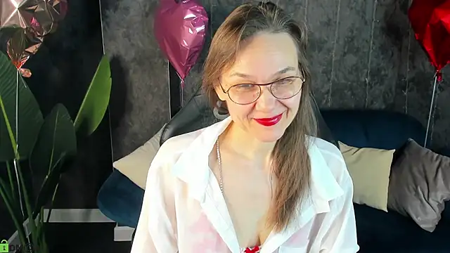 Lillian White online show from 4, 3, 2026